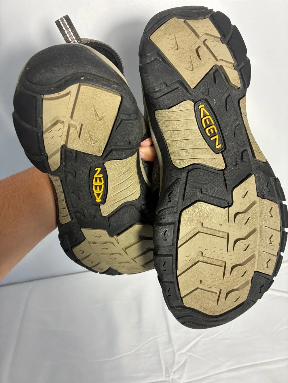 Keen Newport H2 Water Men's Brown Closed-Toe Outdoor Sandals